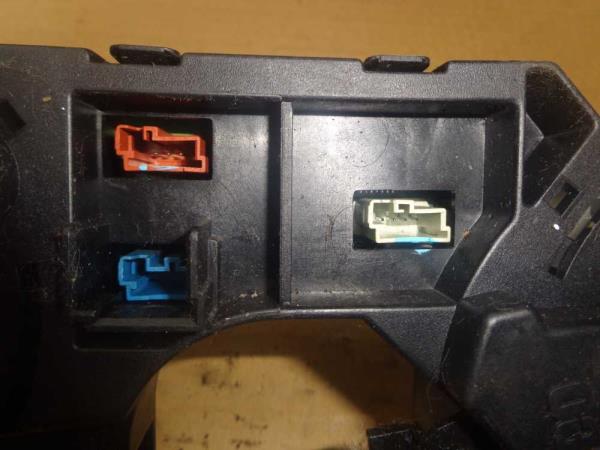 COMMODO CITROEN / PEUGEOT - Vue 5